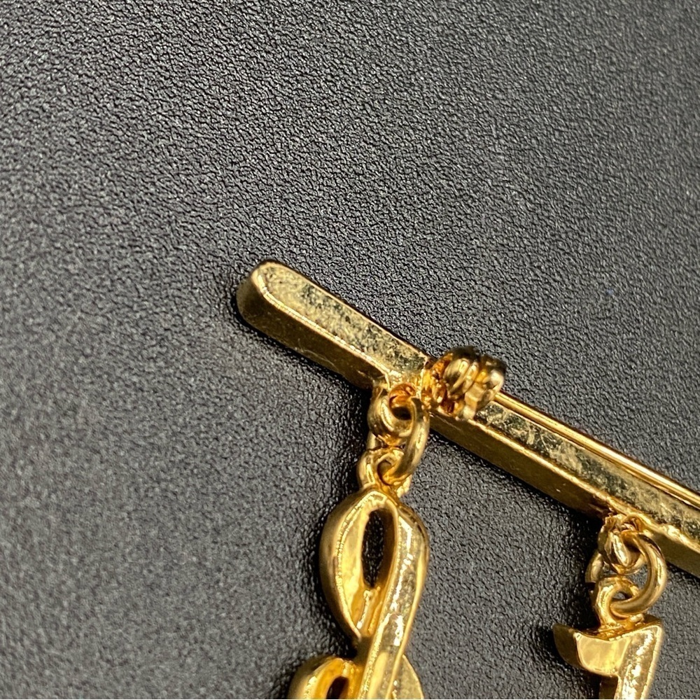 Musical Note Bar Brooch - Picture 6 of 12